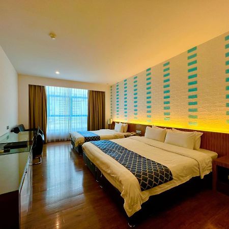 New World Express Motel Бінтулу Екстер'єр фото