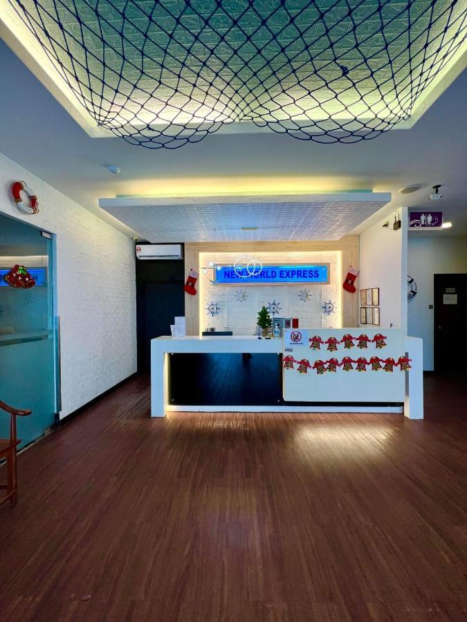 New World Express Motel Бінтулу Екстер'єр фото